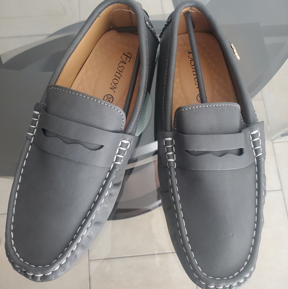 Driven moccasins  women's new